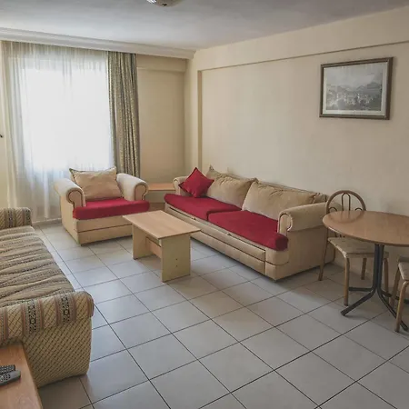 Apartmanhotel Damlatas Elegant 3*